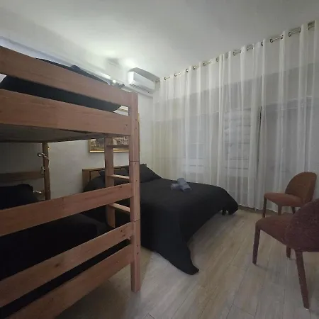 Дом отдыха Cocon Des Arenes Centre 18 Couchages Ним